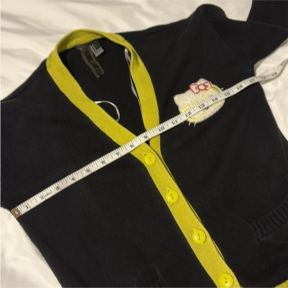 HELLO KITTY X FOREVER 21 button up cardigan front pockets black neon green small - Picture 10 of 13